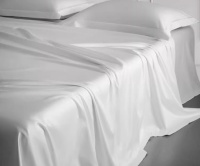 Ulen ODM hotel sateen bedding set with logo embroidery