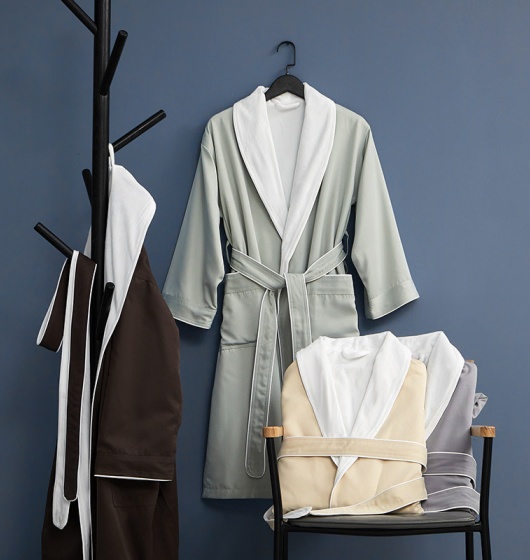 soft polyester hotel bathrobe quick drying