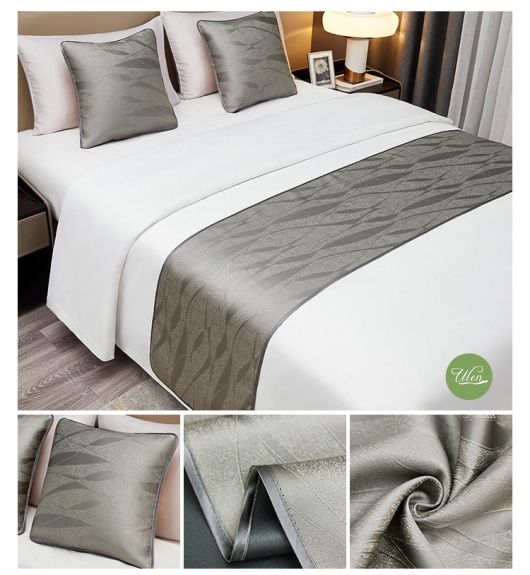 5 star hotel bed runner velvet jacquard with gold trim