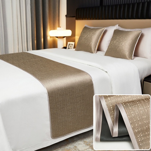 commercial grade polyester hotel bed runner machine washable